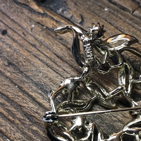 Vintage Iridescent stones with gold leaves brooch - Picture 6 of 6